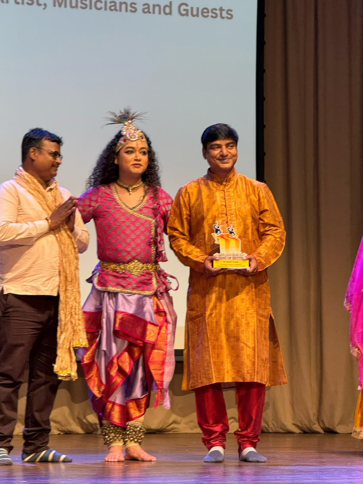 Classical arts performer receiving recognition